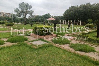 NRI Colony Jaipur, Rajasthan, India  5 Photos Price $2,143,001 USD ₹19,50,00,000 Bedrooms 4 Bathrooms 4 Full Exterior 0.1236 Acre(s) 500 m²